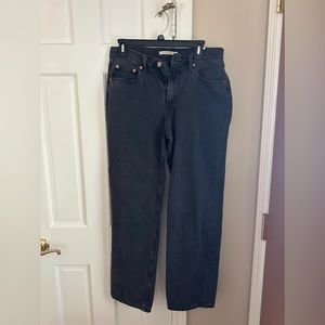 Black Levi’s Low Pro Straight size 29